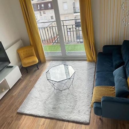 Appartement 3P Gare Terrasse Et Parking Prive Franconville  Exteriör bild